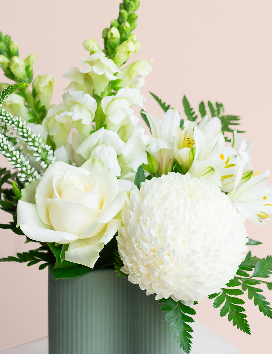 Same Day Flower Delivery Vase Arrangement Daily Blooms Australia