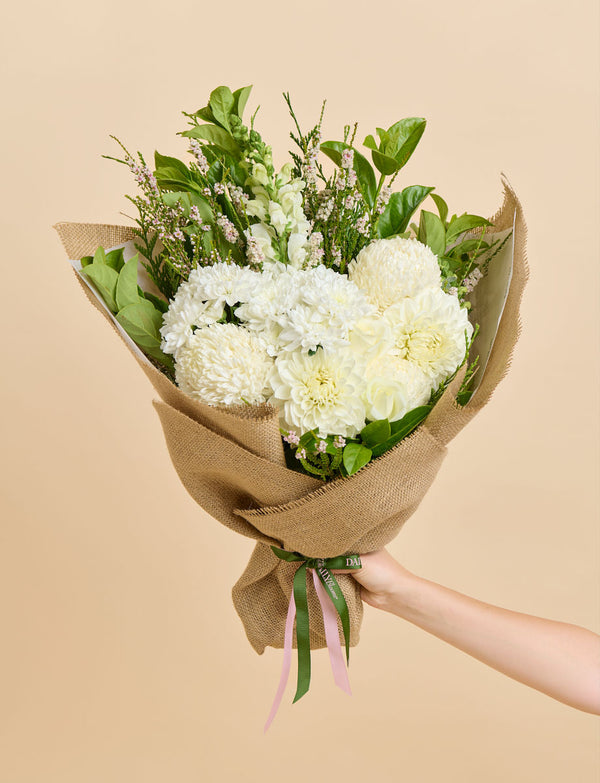 Extra Large White Bouquet