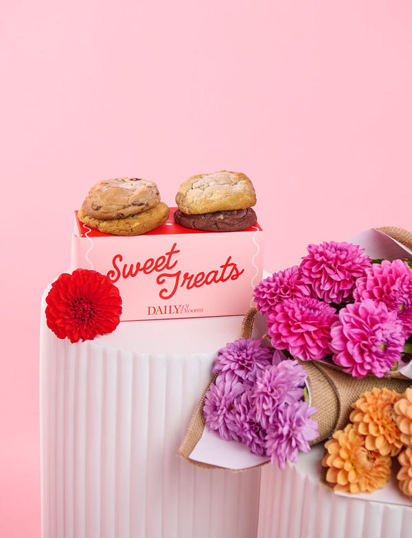 Sweet Splits Bundle with Dahlias