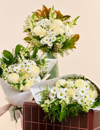 Extra Large White Bouquet