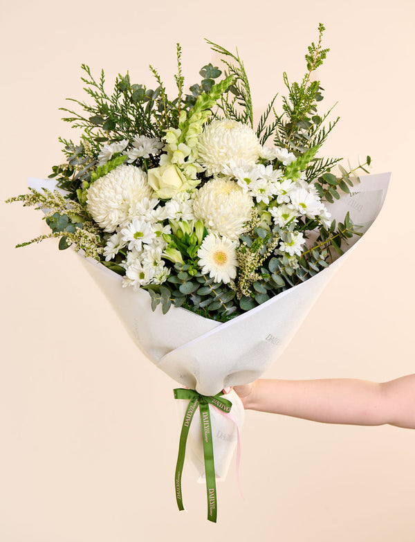 Extra Large White Bouquet