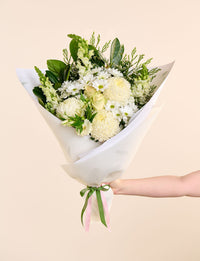 Extra Large White Bouquet