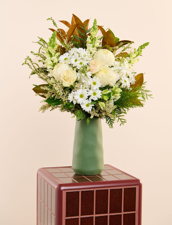 Extra Large White Bouquet
