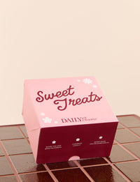 Sweet Bakes Cake